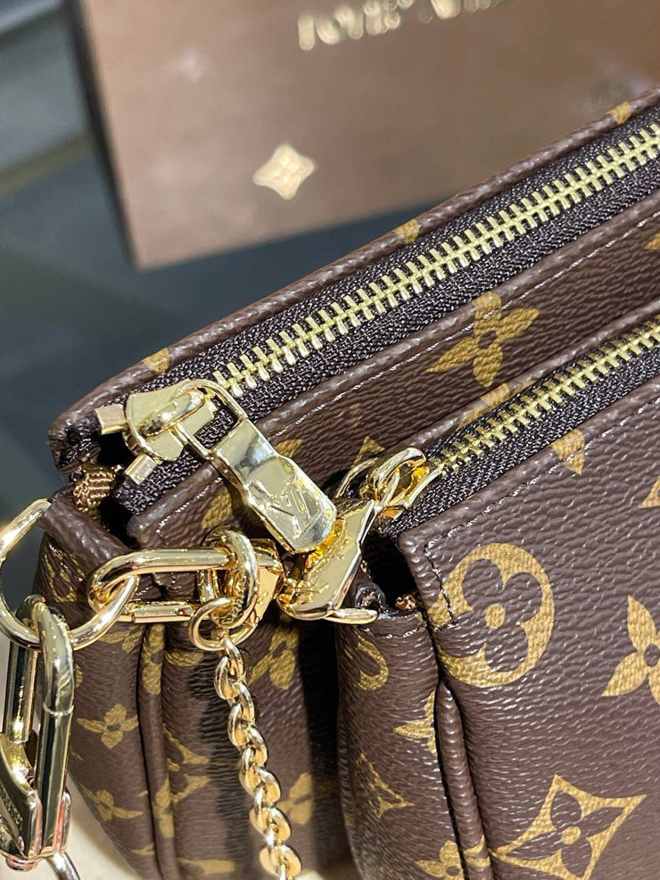 LOUIS VUITTON-MULTI POCHETTE