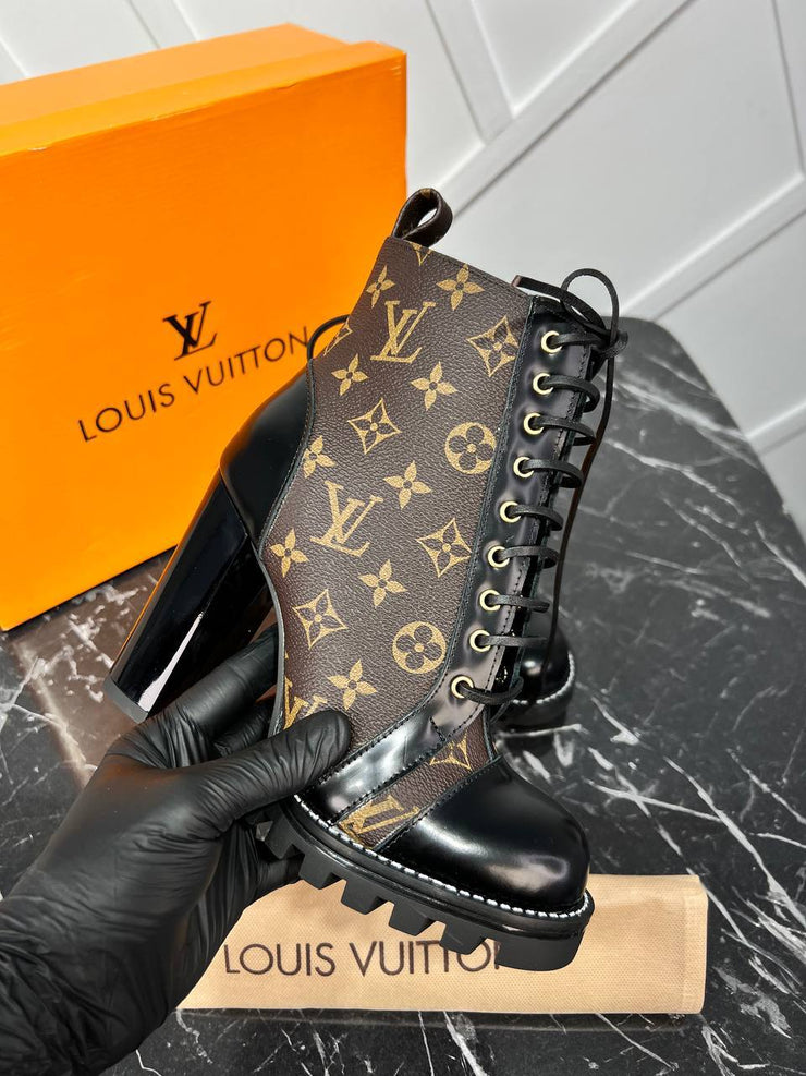 LOUIS VUITTON-Louis Vuitton Trail Ankle Boot