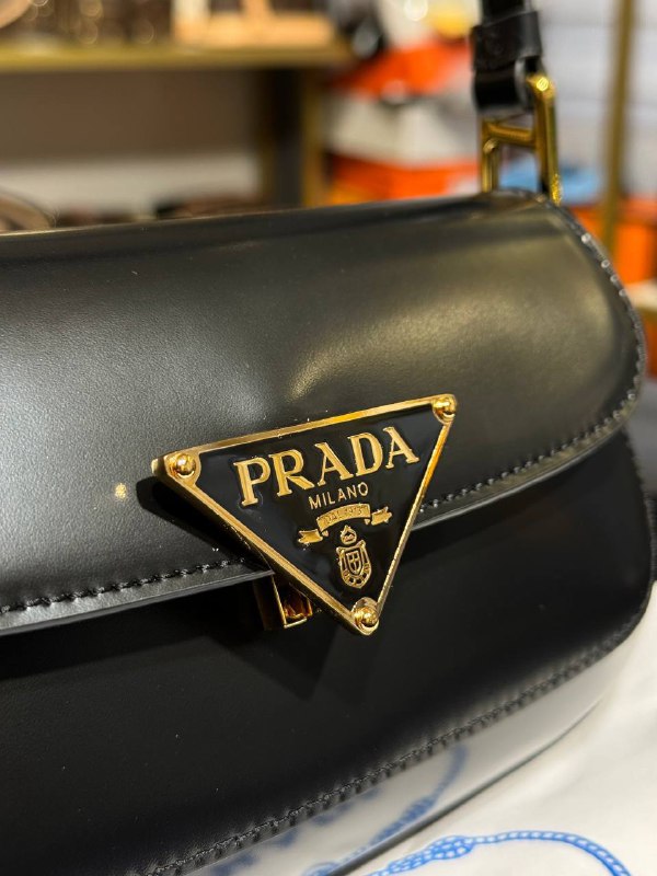 PRADA-Patent Leather Shoulder