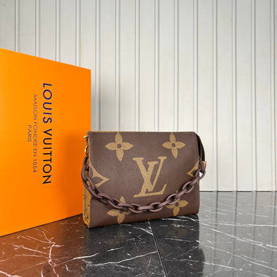 LOUIS VUITTON-