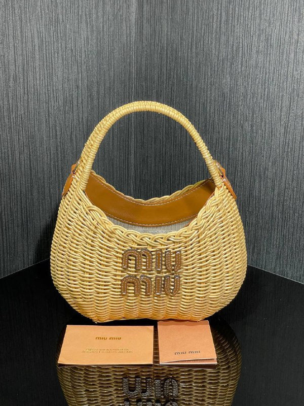 MIU MIU- Wander Wicker Bag