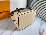 LV BAG MM CRAFTY CREAM