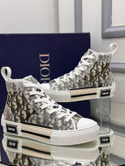 DIOR-