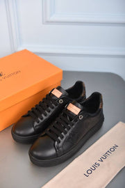 LOUIS VUITTON-3277 - LOUIS VUITTON - Time Out Sneakers