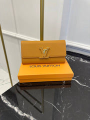 LOUIS VUITTON-WALLET