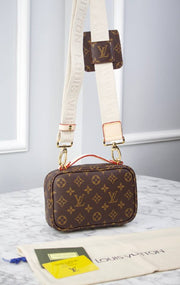 LOUIS VUITTON-UTILITY CROSSBODY