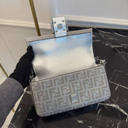 FENDI-BAGUETTE CRYSTAL&nbsp;