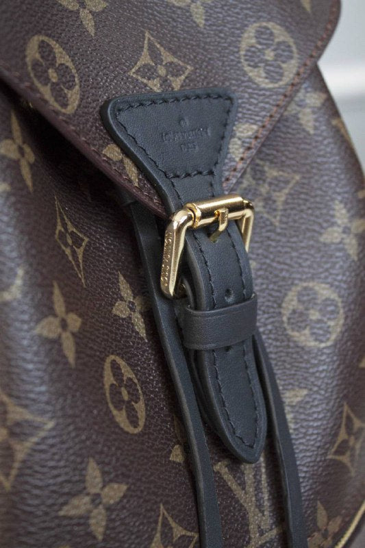 LOUIS VUITTON-Montsouris Backpack