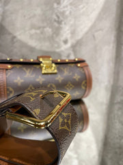 LOUIS VUITTON-Papillon trunk