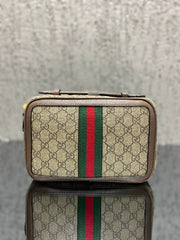 GUCCI-Shoulder Bag