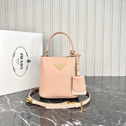 PRADA- Panier Saffiano