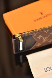 LOUIS VUITTON - Coin Card Holder