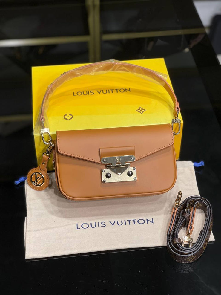 LOUIS VUITTON-SWING  BAG