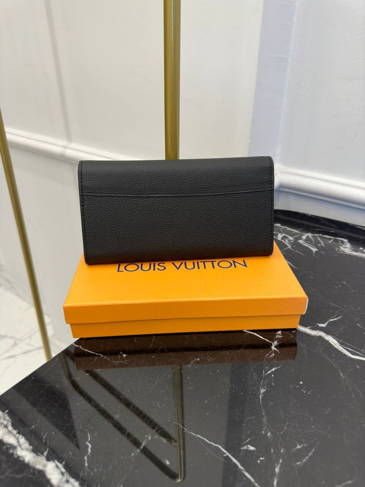 LOUIS VUITTON-WALLET