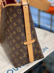 LOUIS VUITTON-CaryAll MM