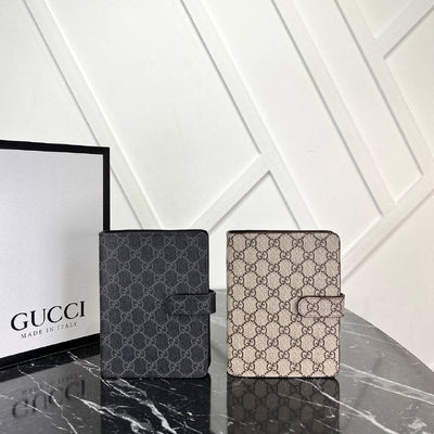 Gucci - Desk Agenda