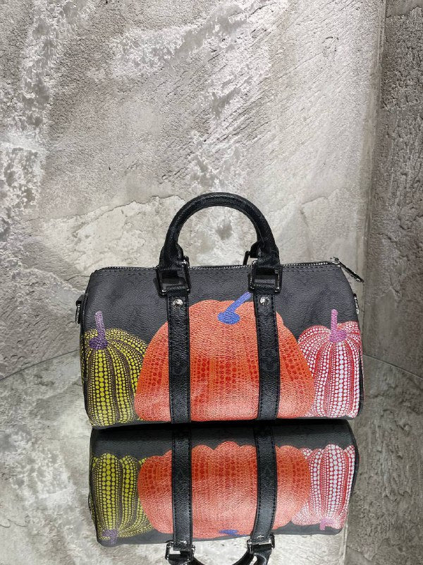 LOUIS VUITTON- kusama Keepall