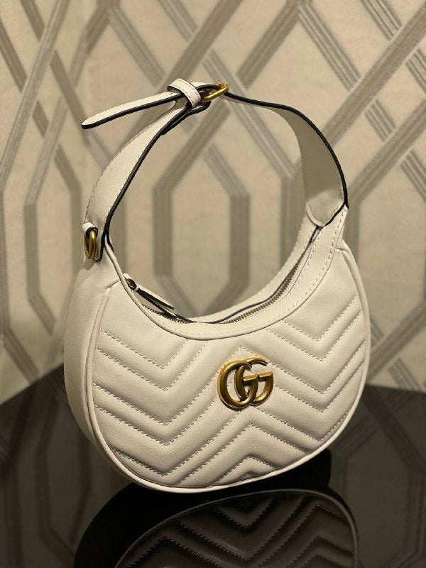 GUCCI-Marmont Half Moon