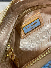 PRADA- Re-Edition Raffia