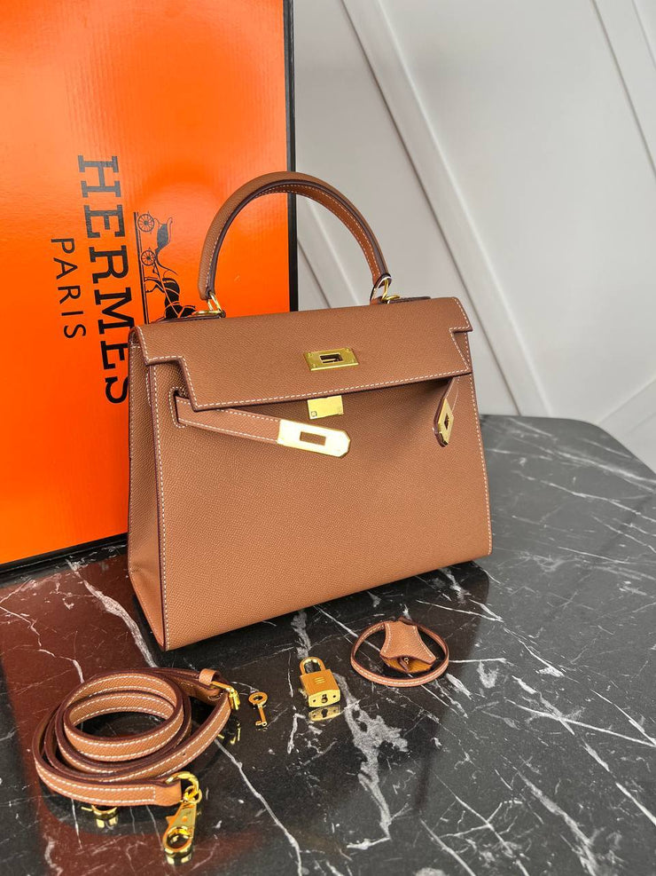 HERMES-Hermes Kelly Bag 28 Cm   27x20  Cm