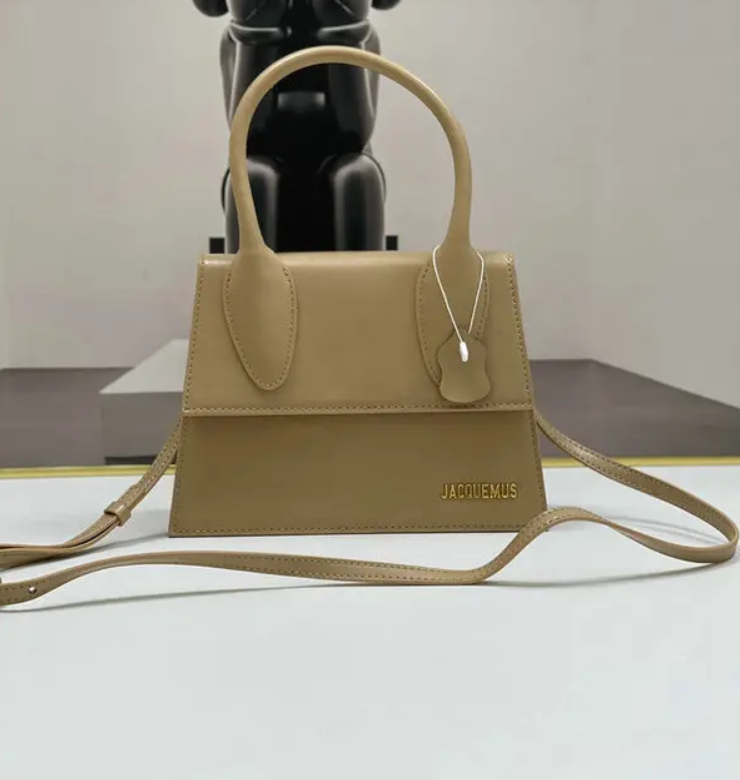 JACQUEMUS BAG