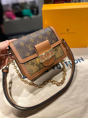 Louis Vuitton - Dauphine