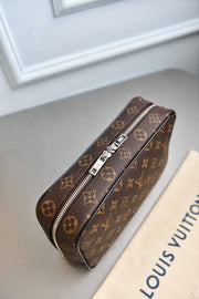 LOUIS VUITTON - Toilet Pouch GM